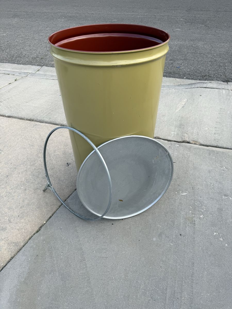 55 gallon open top food grade metal barrels