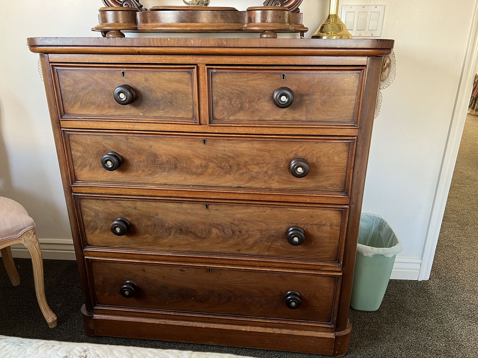 Antique 5-Drawer Dresser