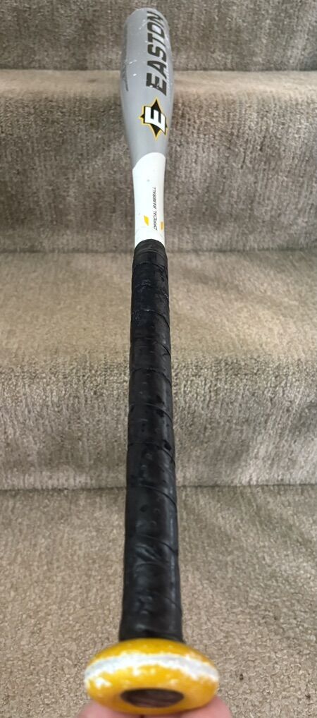 Easton Cyclone 29 Inch Baseball Bat