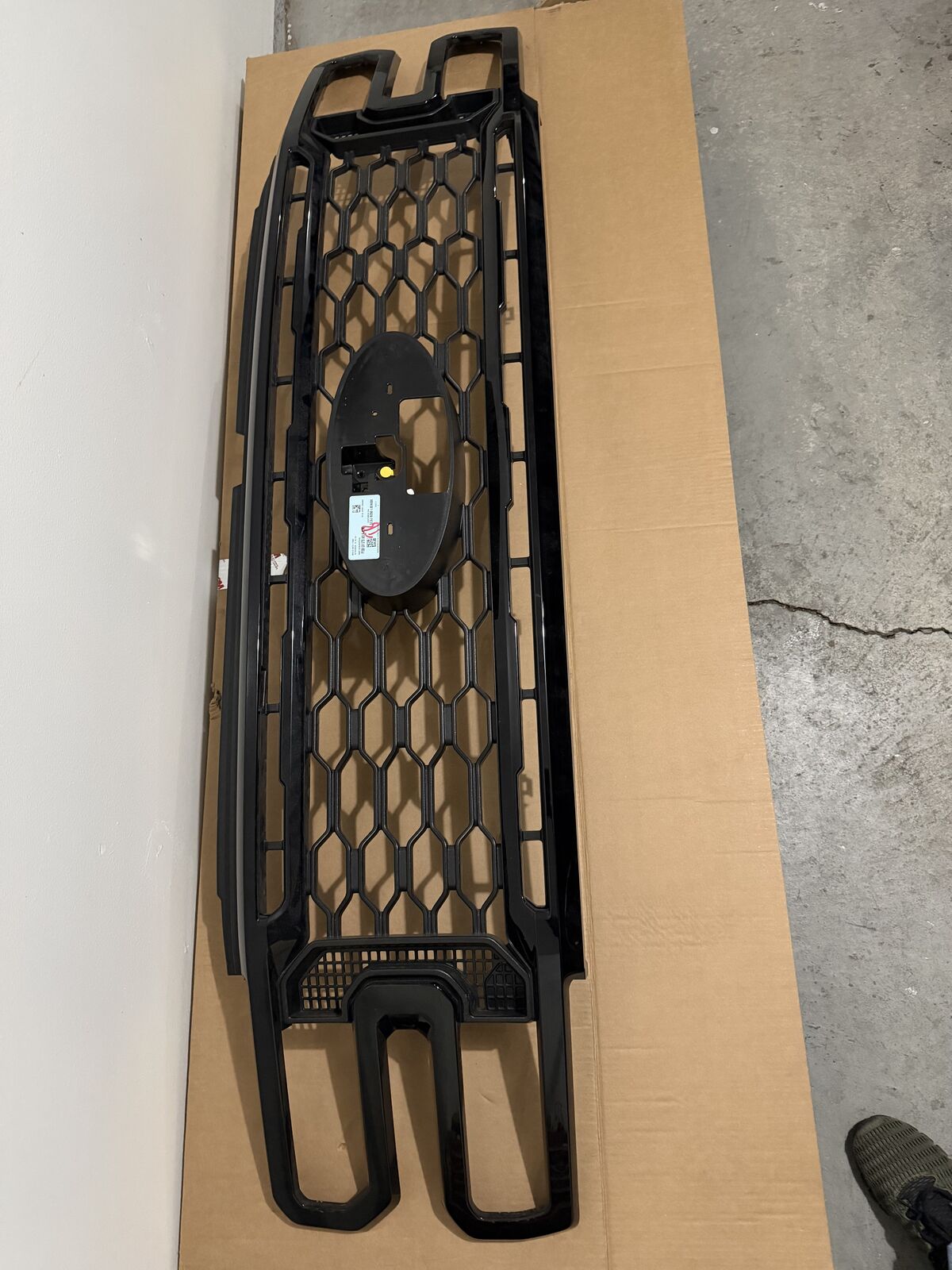 2025 Ford F350 Grill