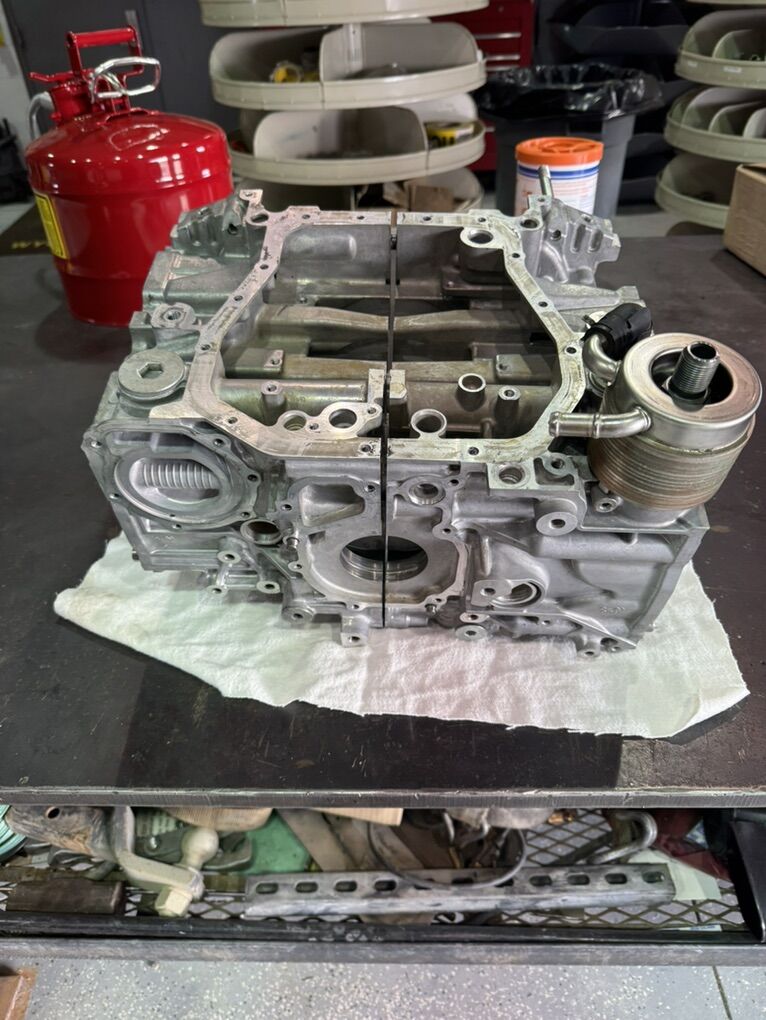 Subaru EJ 25 Turbo Block And Crank