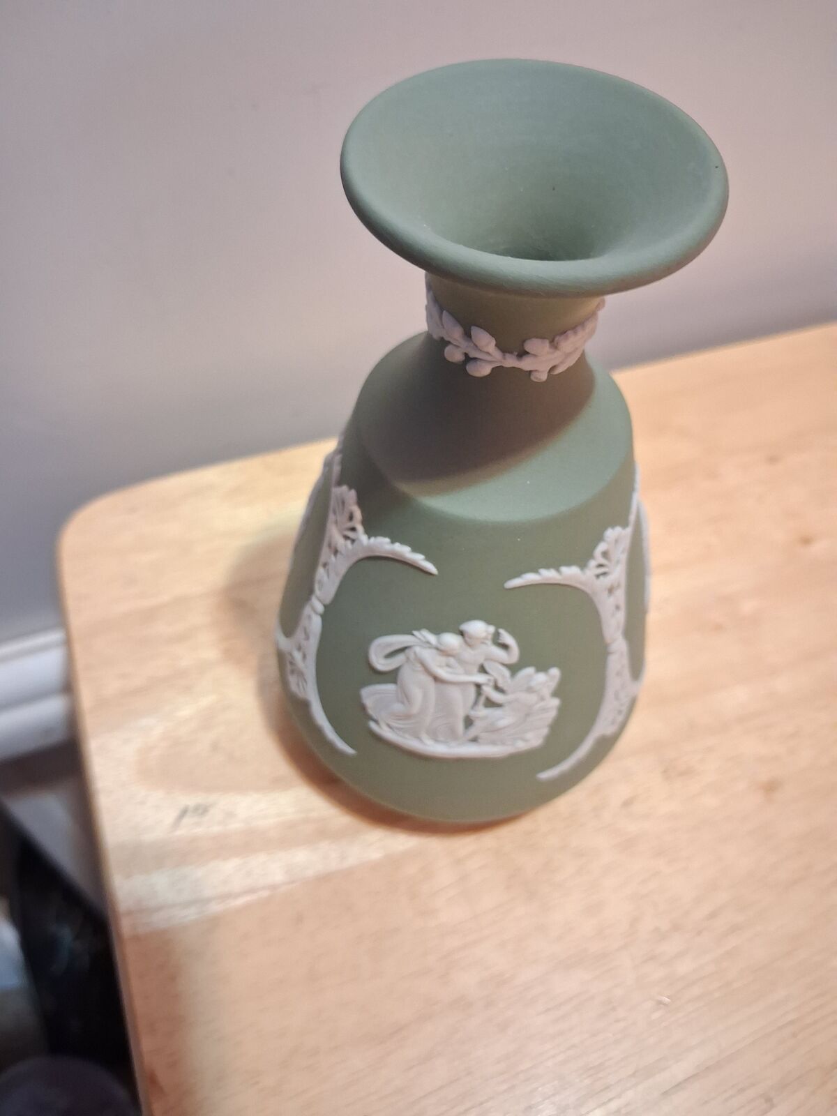 vintage green wedgwood vase
