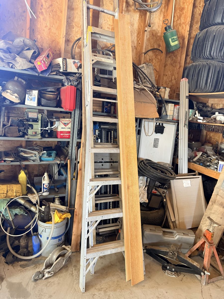 Main image 3