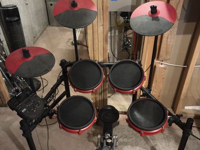 Alesis Nitro Mesh Electronic Drum Kit with Module and Pedals