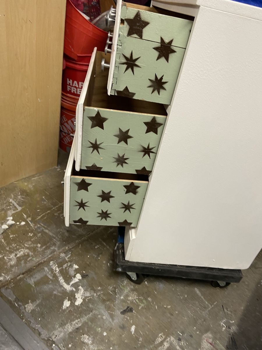 Main image 3