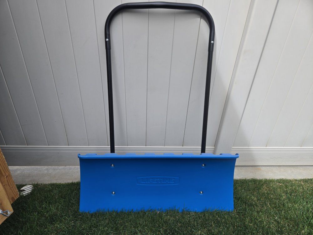 new lifetime brand snow pusher