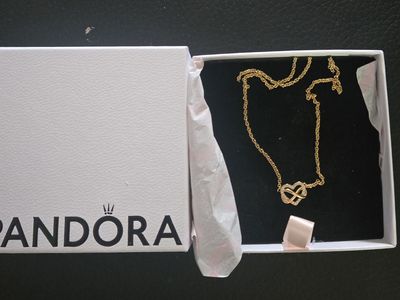 Pandora Sparkling Infinity Heart Collier Necklace **NEW**