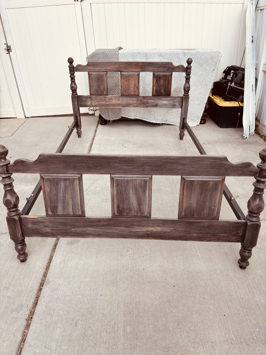 Rustic Style Full Size Bed.