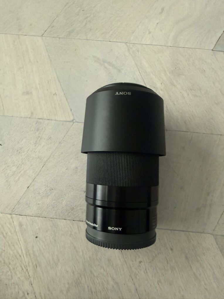 Sony SEL 55-210mm f/4.5-6.3 Aspherical IS OSS Lens