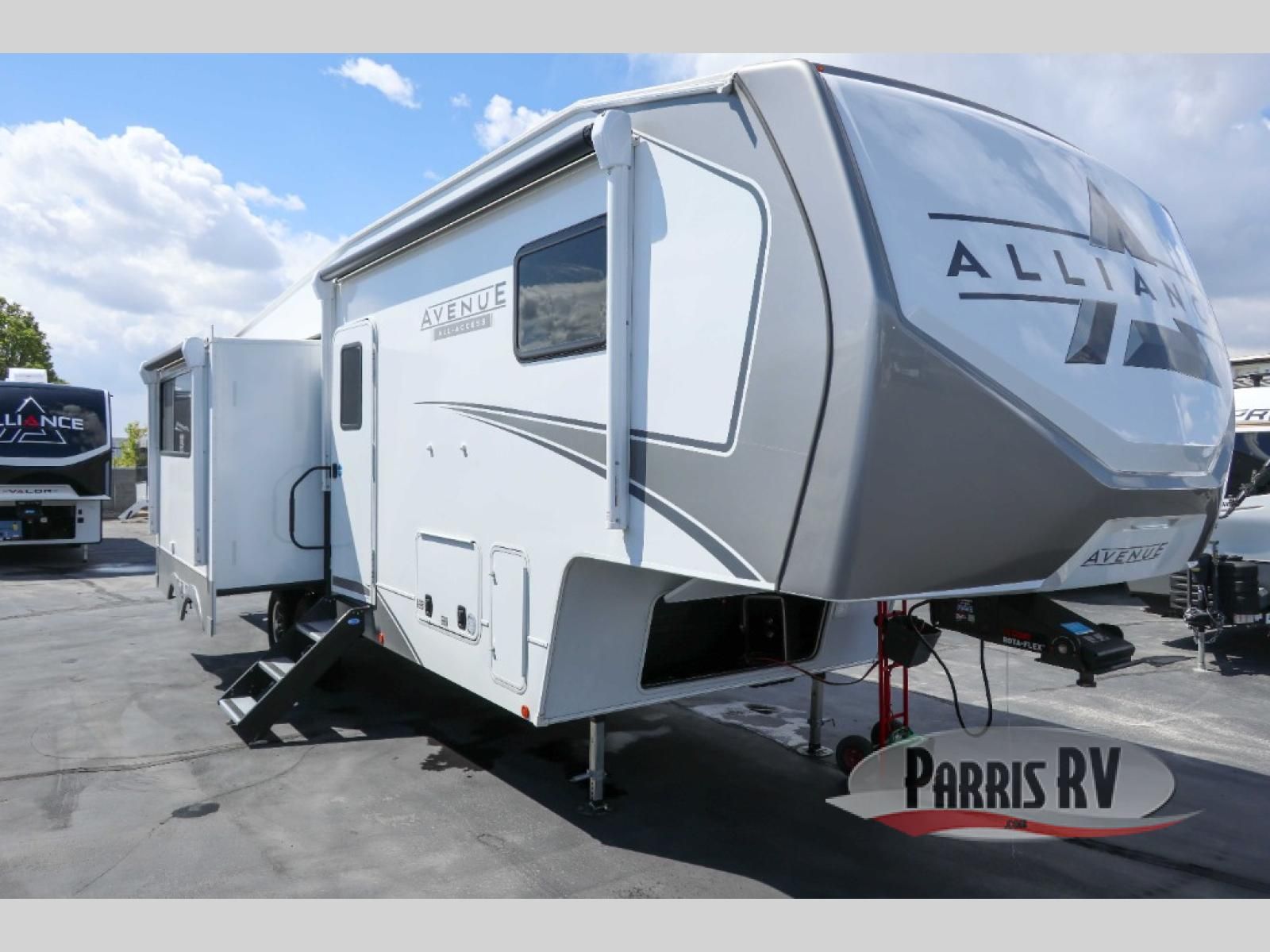 New 2026 Alliance RV Avenue All-Access 30BH
