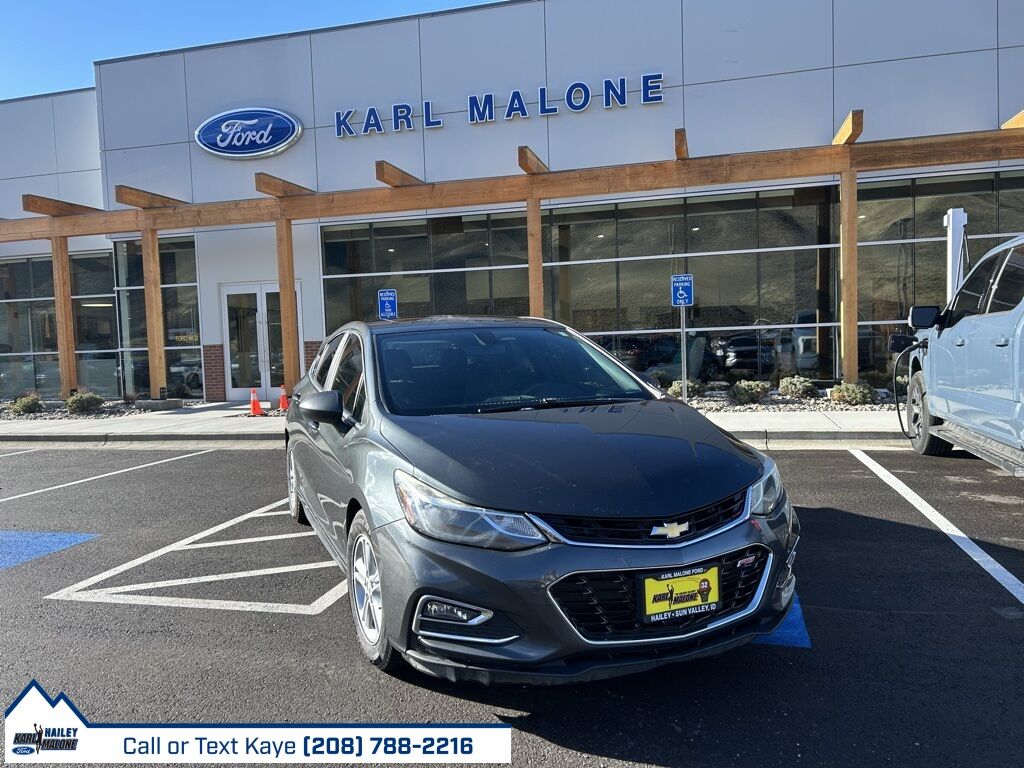 2017 CHEVROLET CRUZE LT Auto