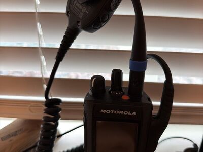 Motorola R7 In Person Only Will No Ship 700obo