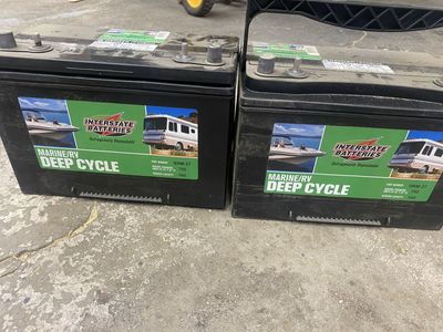 Deep cycle marine/rv batteries