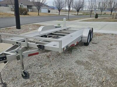 Lightweight car hauler 7by17