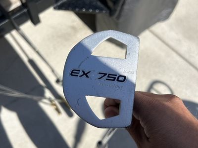 Ex-750 putter w/ oversized super stroke grip