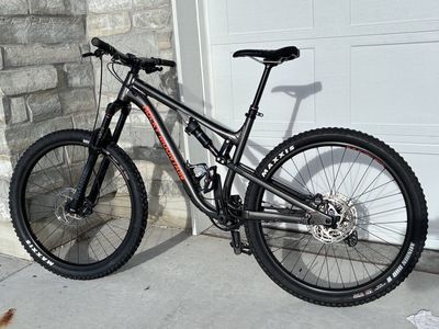2021 Rocky Mountain Thunderbolt Alloy 30