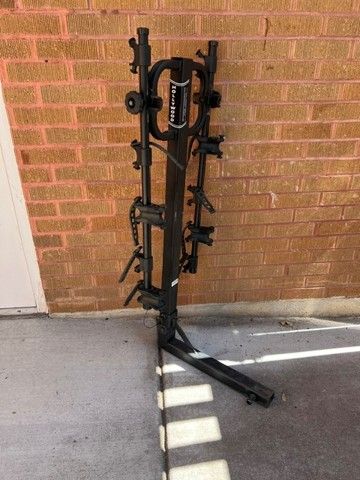 Hollywood Bike Rack holds 4 bikes