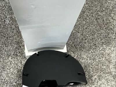 New Abus Scraper 3.0 bike helmet medium