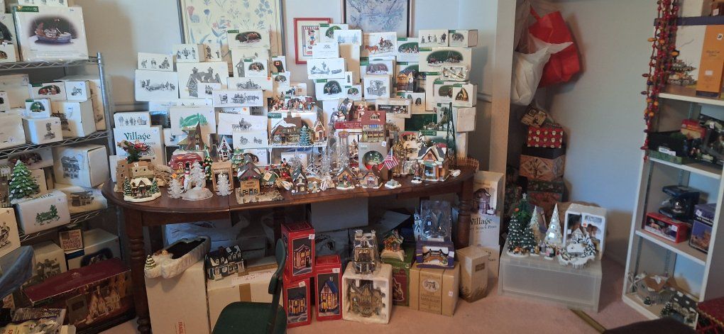 Sneak peak -large Estate Sale, August 29 & 30th
"It's Christmas in August"