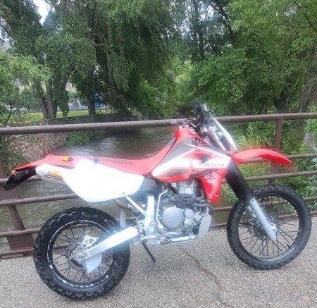 2
STREET LEGAL 2005 XR650R
