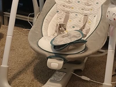 Baby swing