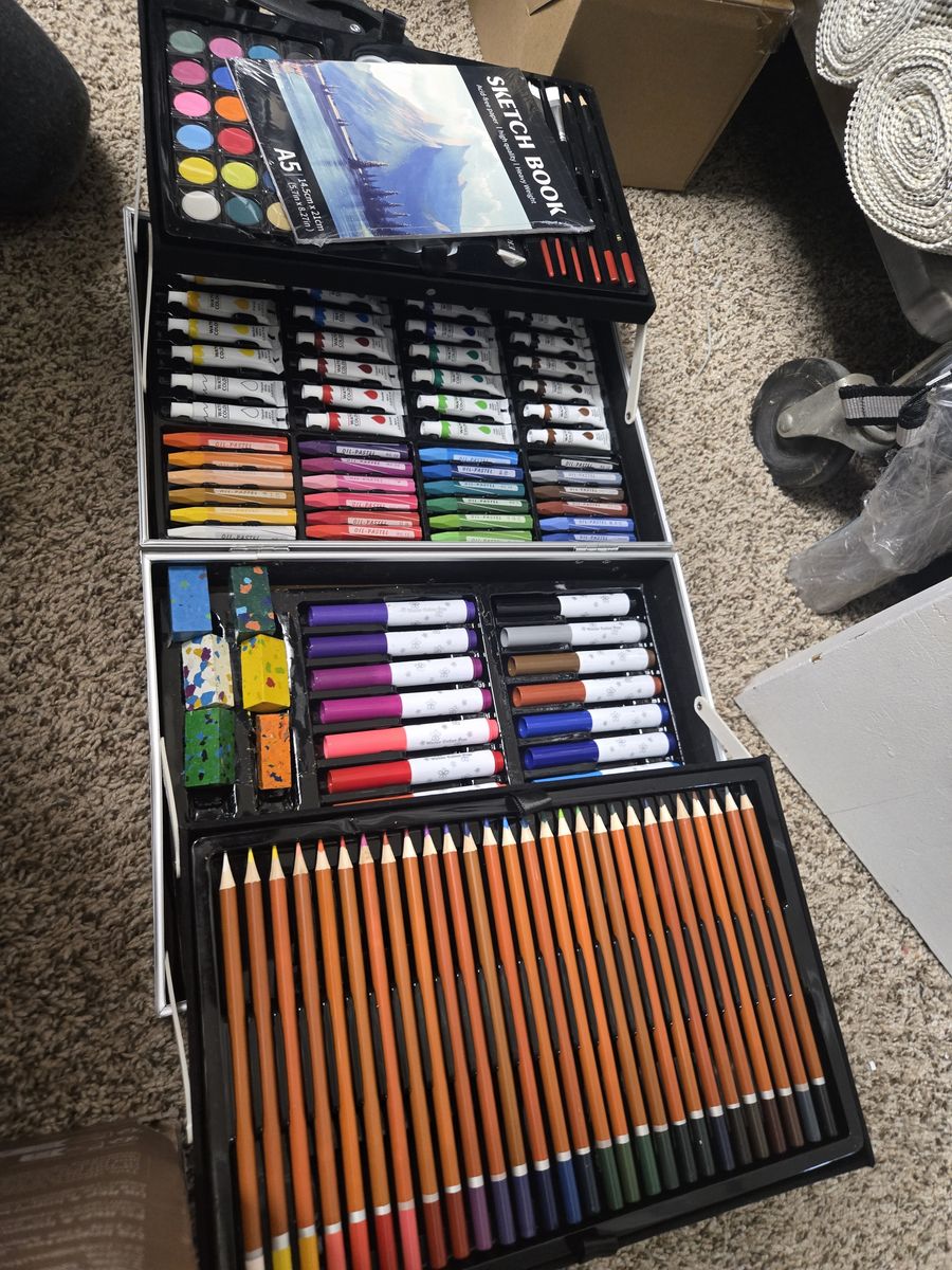 NEW ART SUPPLIES