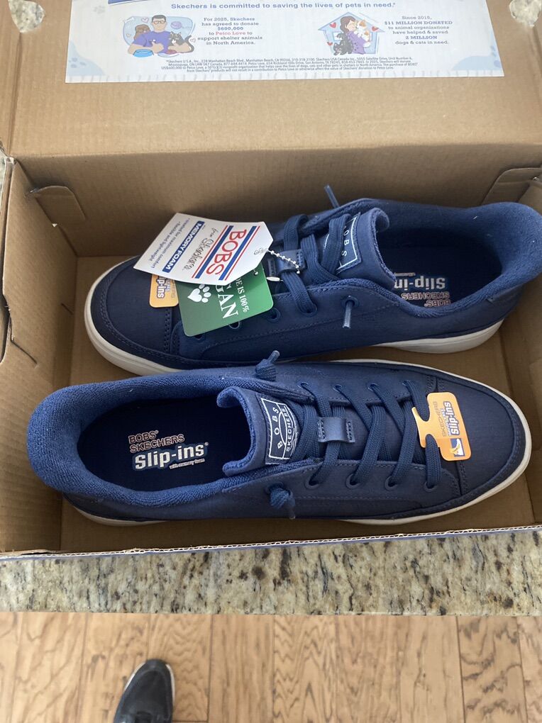 New Slip In skechers Brand Shoes Womens 8