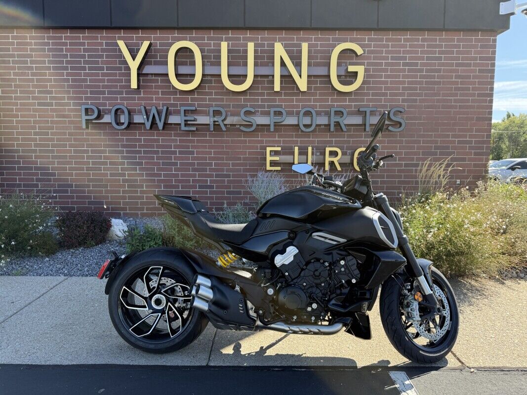 2025 Ducati Diavel V4