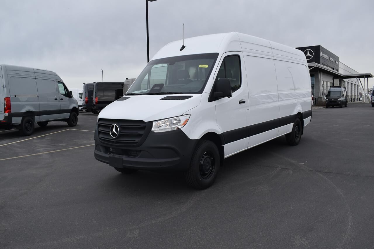 2025 Mercedes-Benz Sprinter 2500