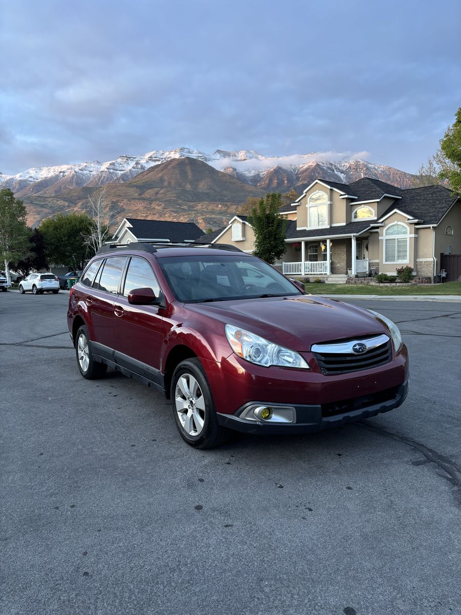 2011 Subaru Outback 2.5i Limited