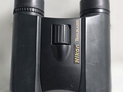 Nikon Trailblazer Black Compact Binoculars