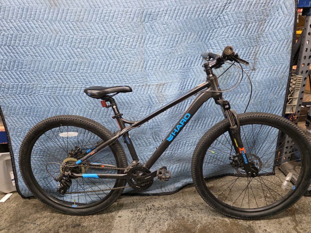 HARO FLIGHT LINE TWO 27.5  PIVIT SHIMANO 16"