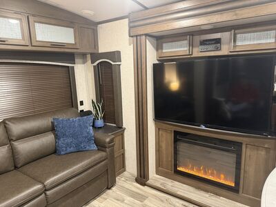 2021 Keystone Cougar 32RLI Travel Trailer