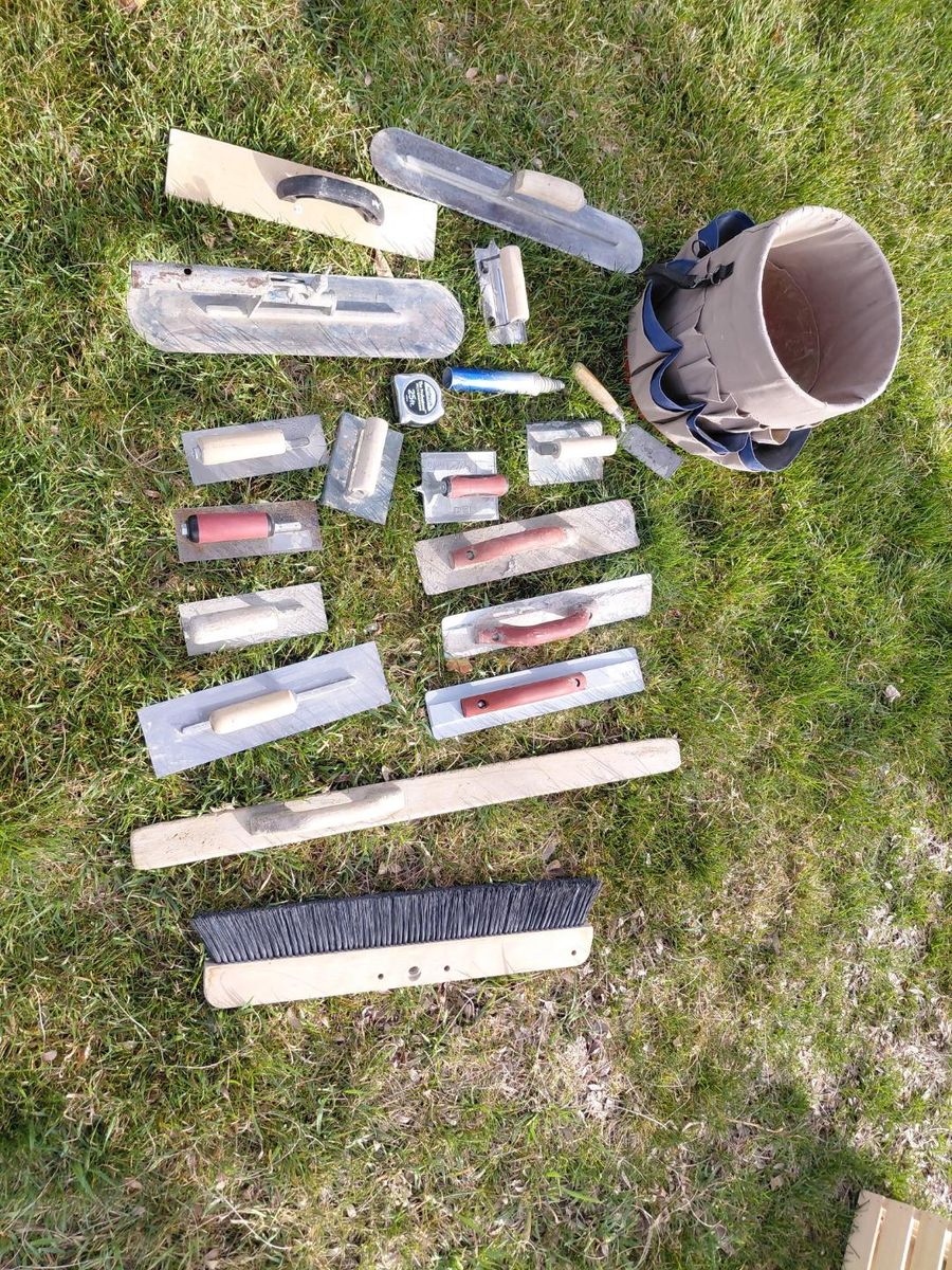 Concrete Tools Everything you See in the Picture $130.00 Cash only 385-414-9627