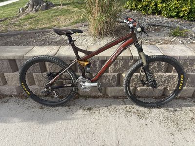 2010s Specialized Pitch Comp Large 26” wheels