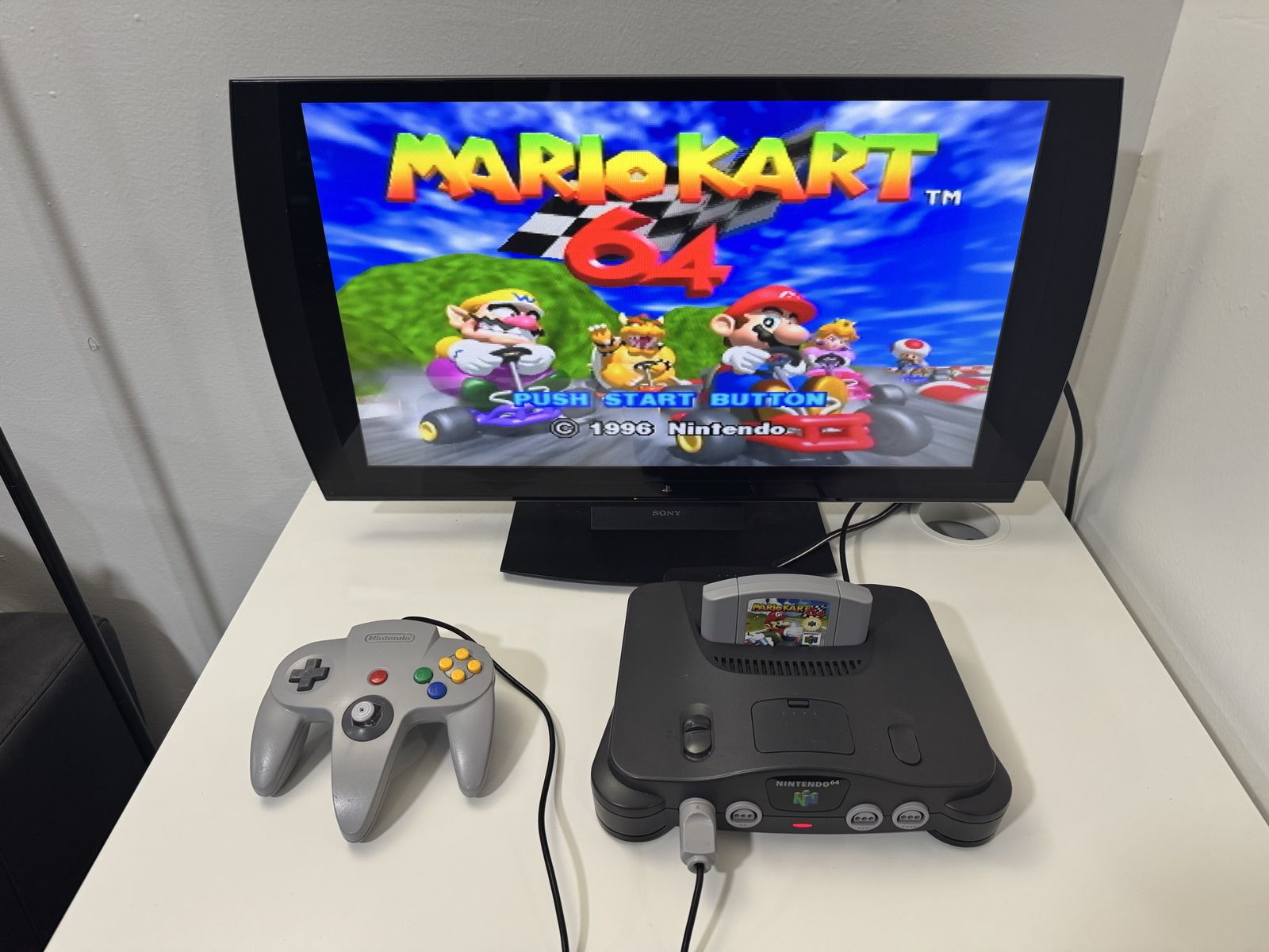 Nintendo 64 / N64 / Controller / Game / Cords