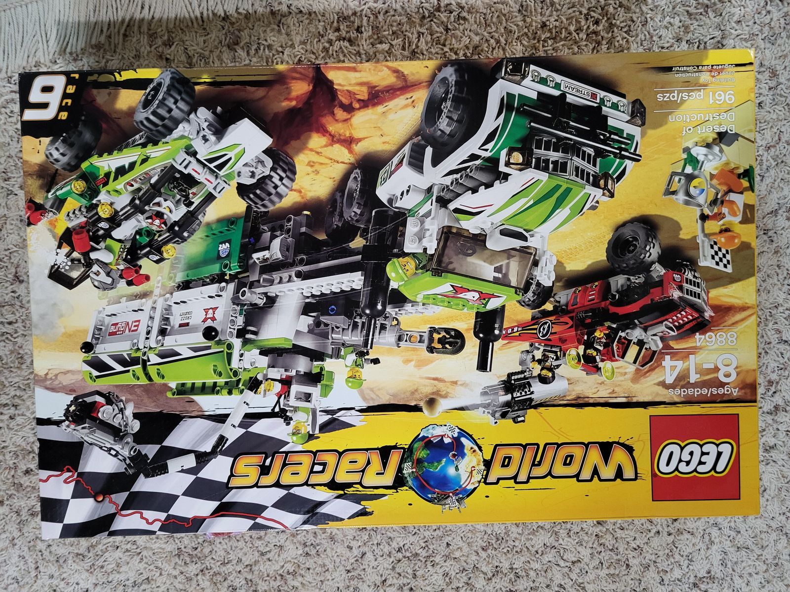 LEGO WORLD RACERS DESERT OF DESTRUCTION   2011 ISSUE
