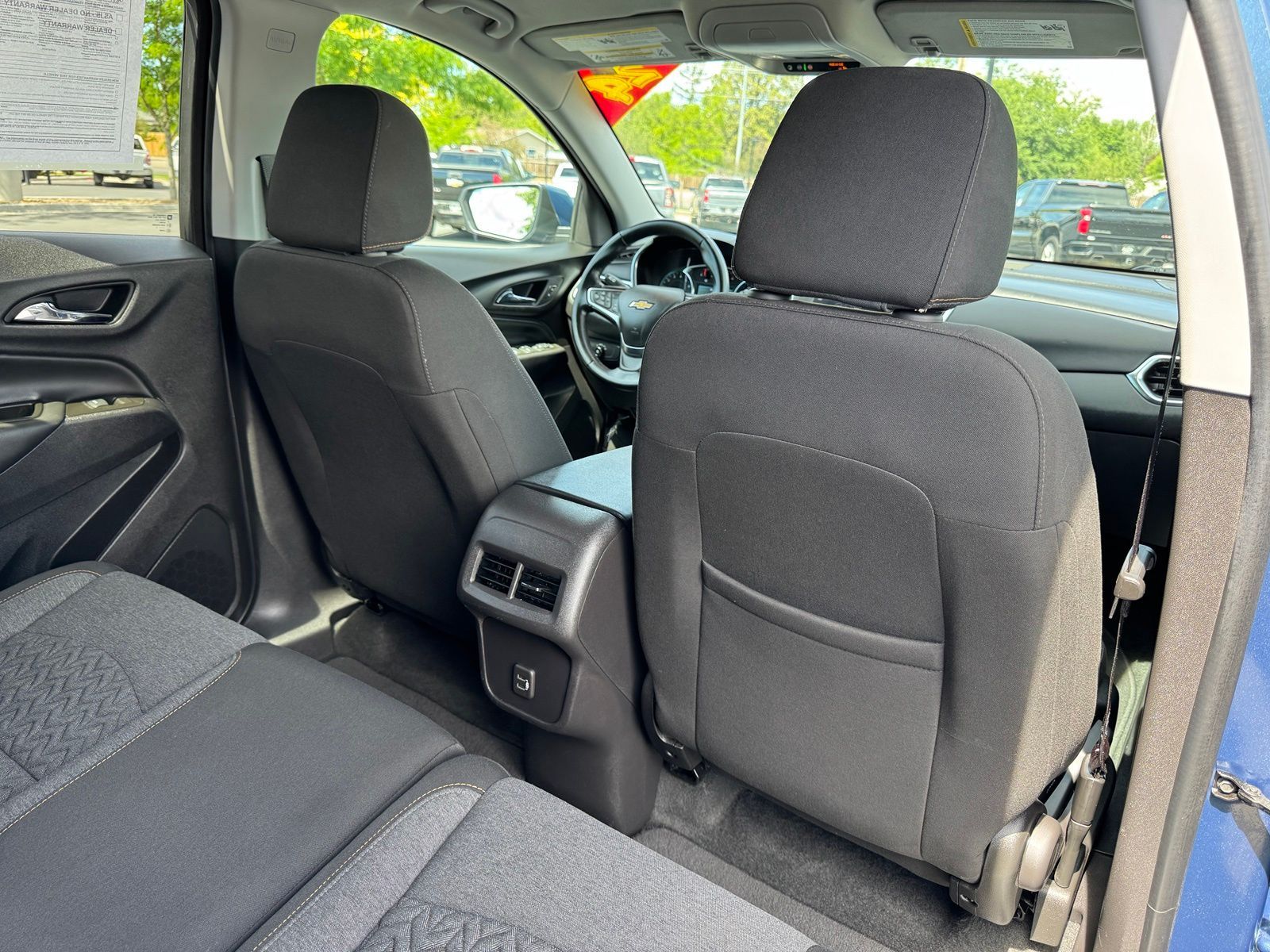 Main image 30
