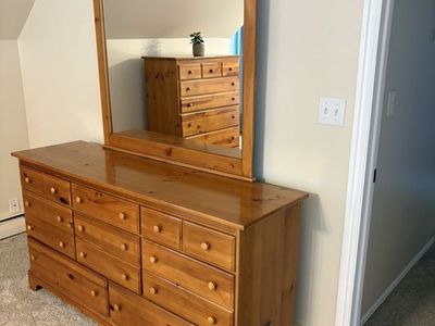 Bassett 5-piece Bedroom Set