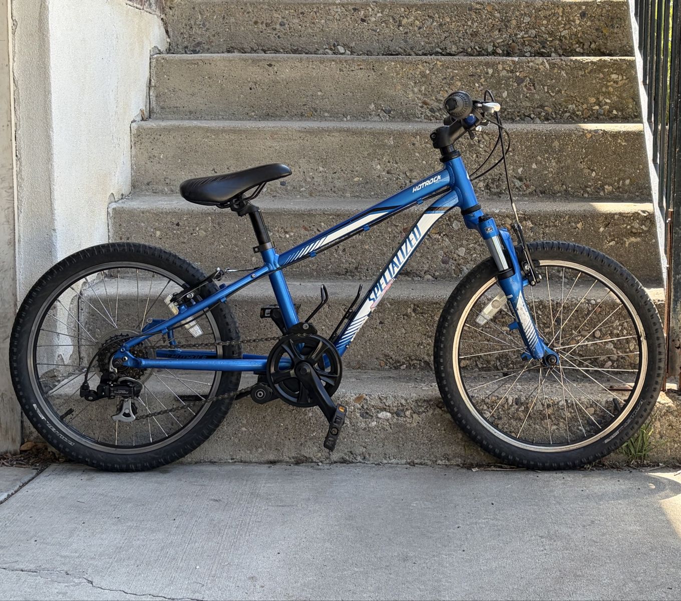 Specialized 20” 6spd Bike