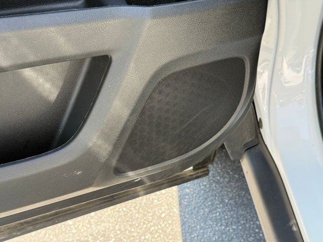 Main image 13