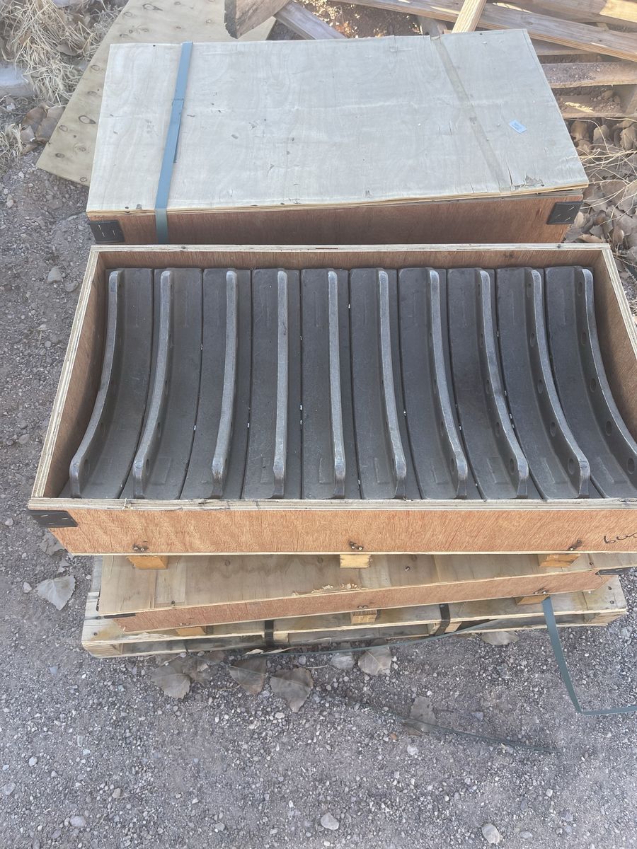 Replacement sprockets for Deere undercarriage