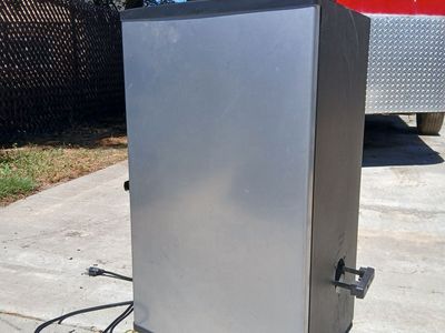 Electric Smoker