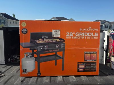 Brand new Black Stone 28” Griddle