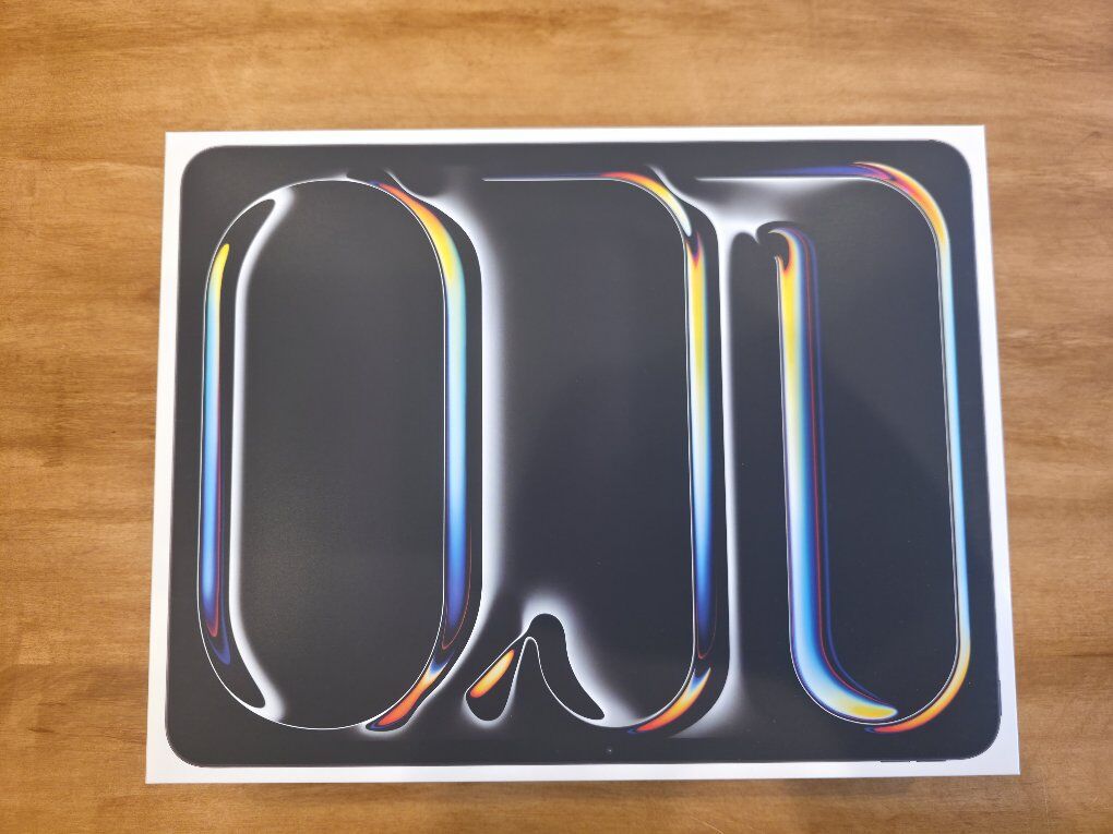 Apple iPad Pro 13-inch (M5) 2025