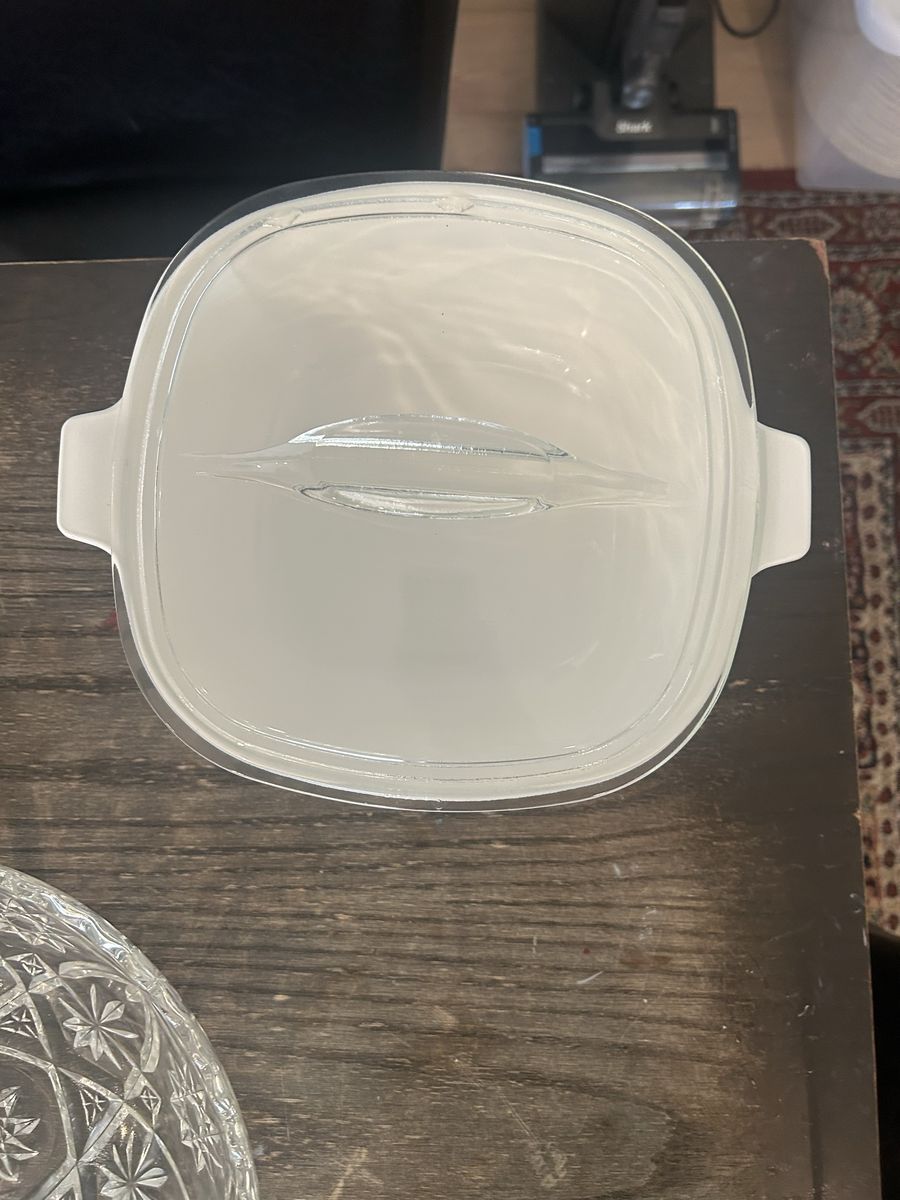 8 Glass Servingware