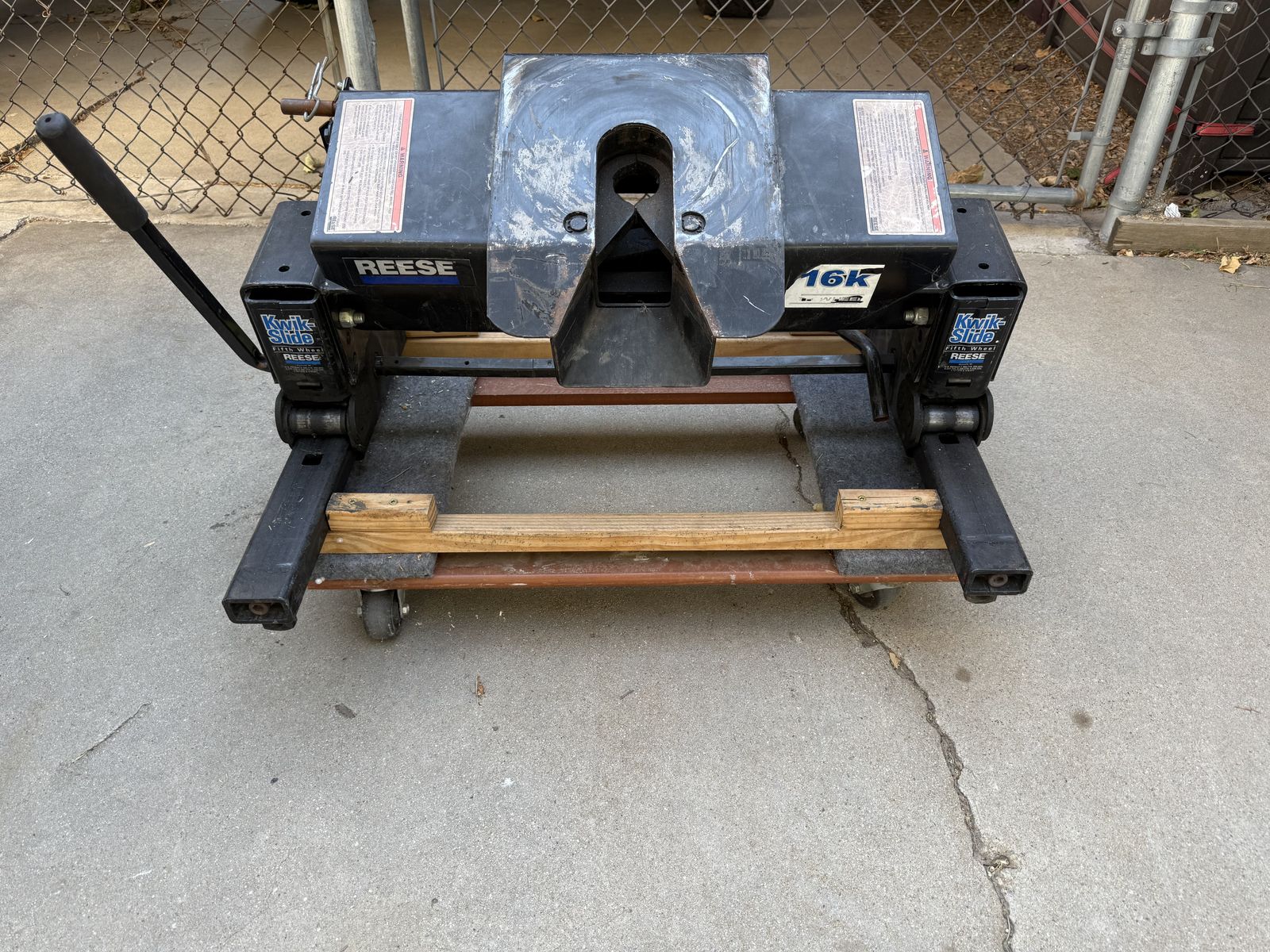 Trailer Hitch, ram Puck Rail