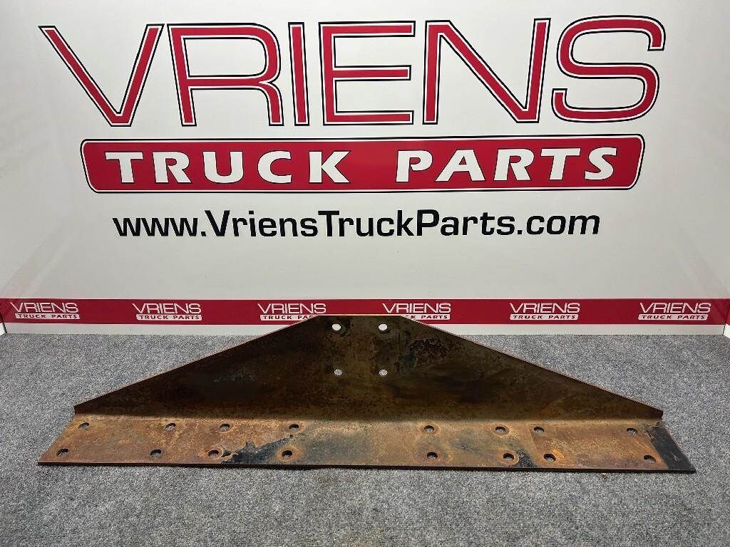 Freightliner Crossmember