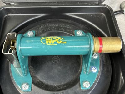 WPG Woods Power-Grip G0725 Suction Cup Lifter Vacuum Pad with Case for Glass/Stone/Tile