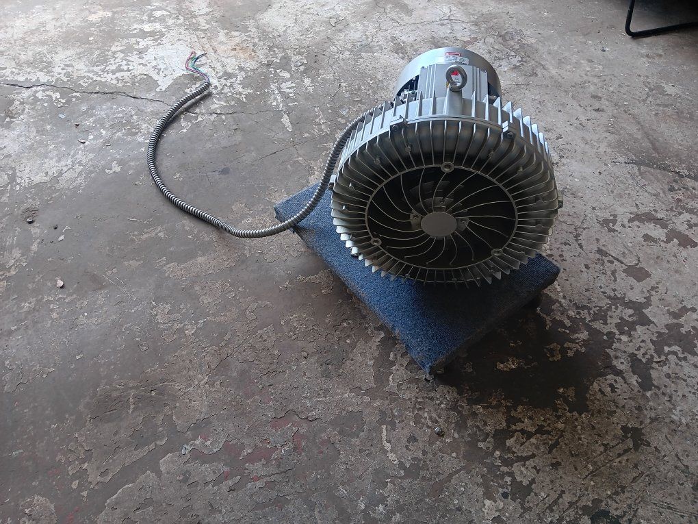 Main image 5